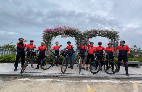 CLB xe đạp Thép Việt – Sing kỷ niệm sinh nhật lần thứ 4 bằng Tour chinh phục Cát Bà đầy cảm xúc